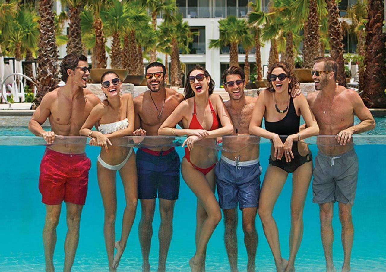 Xhale Club Junior Suite Swimout Ocean Front Double